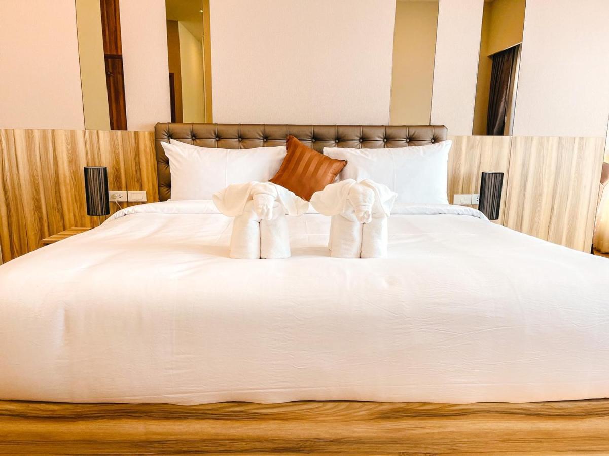 Sukruethai Hotel Chiang Mai - โรงแรมสุขฤทัย เชียงใหม่ Exterior foto